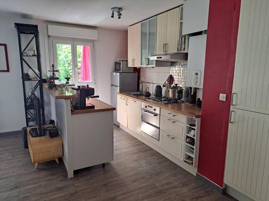 Appartement Cosy Avec Jardin Et Parking Gennevilliers Extérieur photo